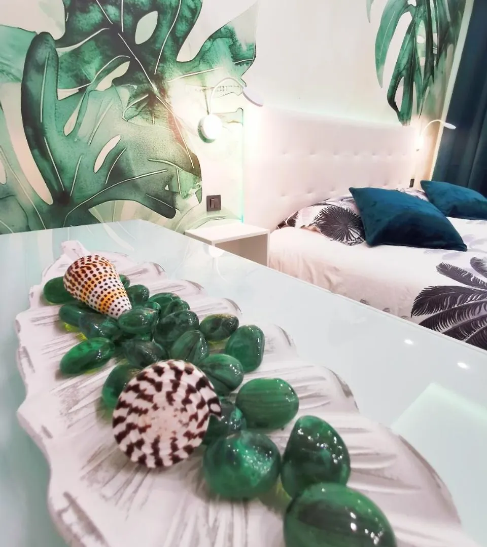 Tropical Haven On Tenerife أرونا